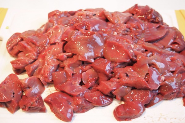 pechen-kurinaya-varyonaya-kalorijnost-i-polza-produkta