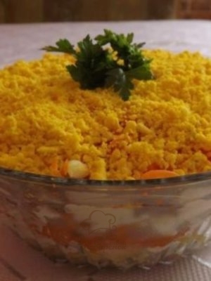 Як приготувати ніжний салат мімоза - класичний рецепт