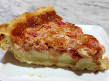 otkrytyj-pirog-s-revenem-recept-so-smetanoj2