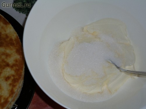 Торт &laquo;Сметанний&raquo; (на сковороді)