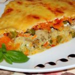 Картопля з куркою в рукаві в духовці