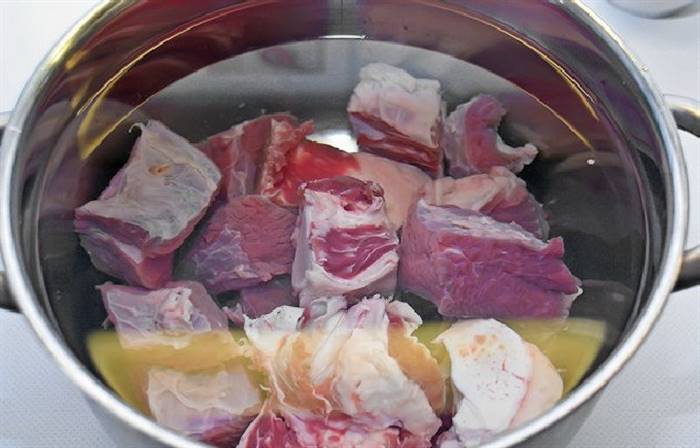 Суп харчо з яловичиною класичний