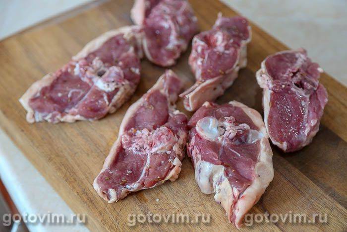 Баранина з нутом і овочами, Крок 01