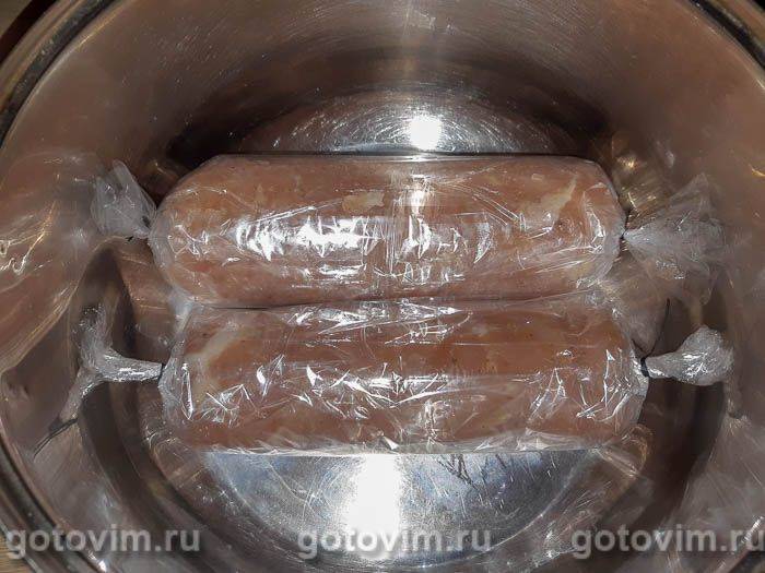 Фотографії рецепта Домашня варена ковбаса з курки, 06 Домашня варена ковбаса з курки, Крок 06