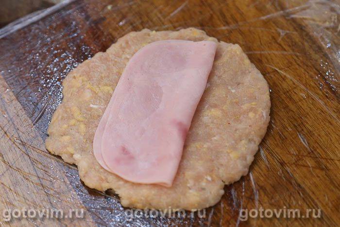 Котлети кордон блю з фаршу з шинкою і сиром, Крок 05