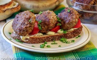 Котлети з курячих шлунків із манкою