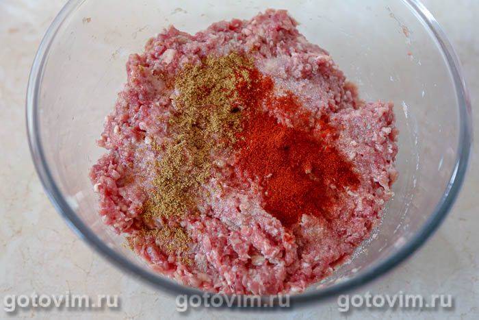 Фотографії рецепта Котлети з курячих шлунків з манкою, 03 Котлети з курячих шлунків із манкою, Крок 03