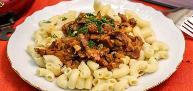 Курячі шлунки в соусі барбекю