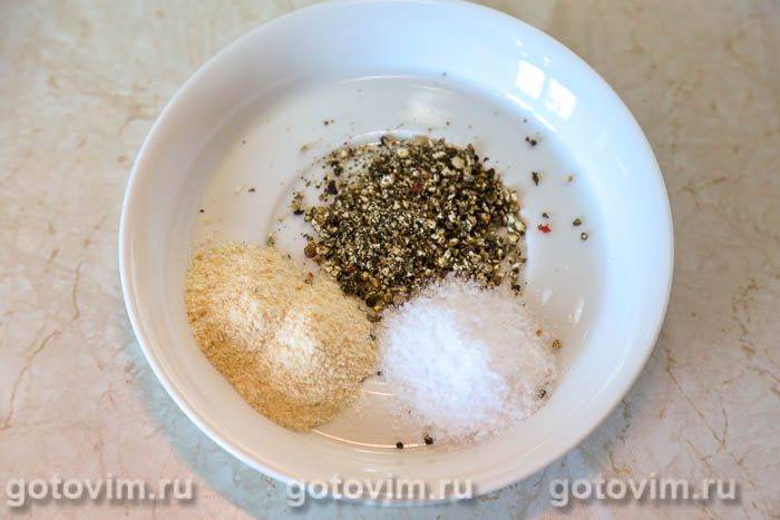 Свиняча грудинка, запечена цілим шматком на шампурах (на мангалі), Крок 02