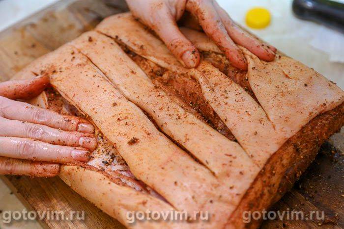 Свиняча грудинка, запечена з пряною сумішшю у фользі, Крок 06