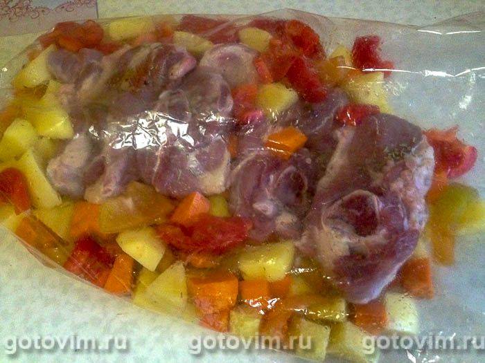 Баранина в рукаві, запечена з овочами, Крок 05