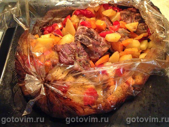 Баранина в рукаві, запечена з овочами, Крок 07