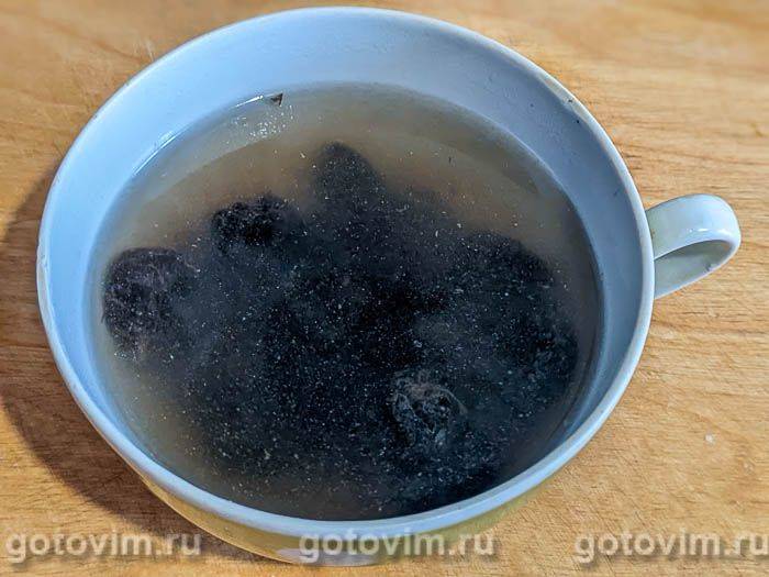 Куряча ковбаска в хрусткій скоринці, Крок 01
