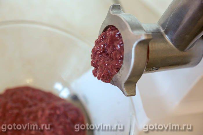 Вафлі з печінки зі смаженими грибами та цибулею, Крок 04