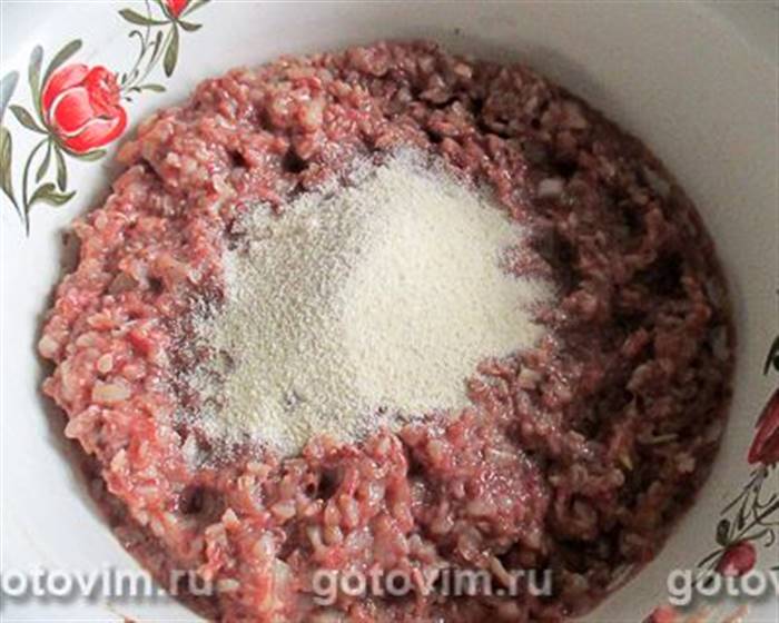 Фотографії рецепта Биточки з курячого фаршу з гречкою та сиром у мультиварці, 02 Биточки з курячого фаршу з гречкою та сиром у мультиварці, Крок 02