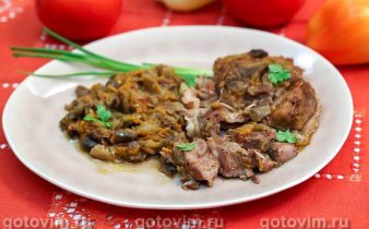 Індичка з овочами в духовці