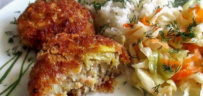 Котлети курячі з картоплею в мультиварці