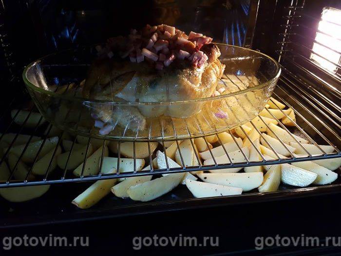 Фотографії рецепта Курка, запечена з шавлією та солоною грудинкою, 07 Курка, запечена з шавлією та солоною грудинкою, Крок 07