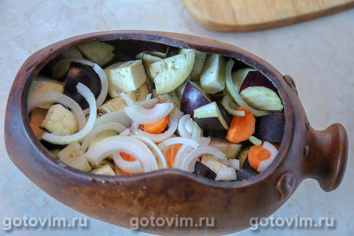 Фотографії рецепта Овочеве рагу з м'ясом, баклажанами та рисом у горщику, 04 Овочеве рагу з м'ясом, баклажанами та рисом у горщику, Крок 04