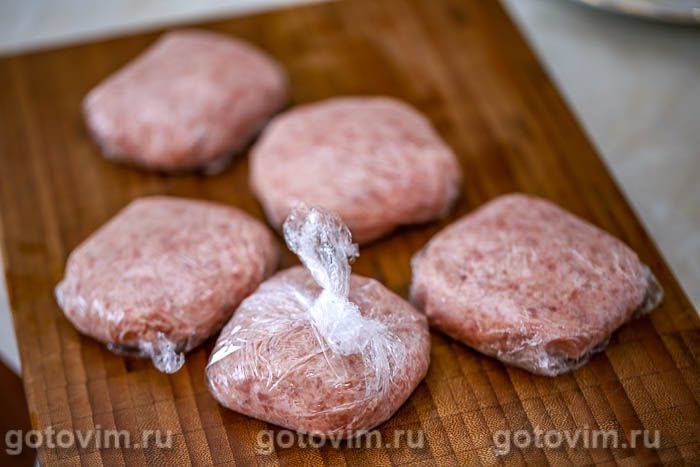Фотографії рецепта Соковиті котлети з індички в паніровці, 04 Соковиті котлети з індички в паніровці, Крок 04