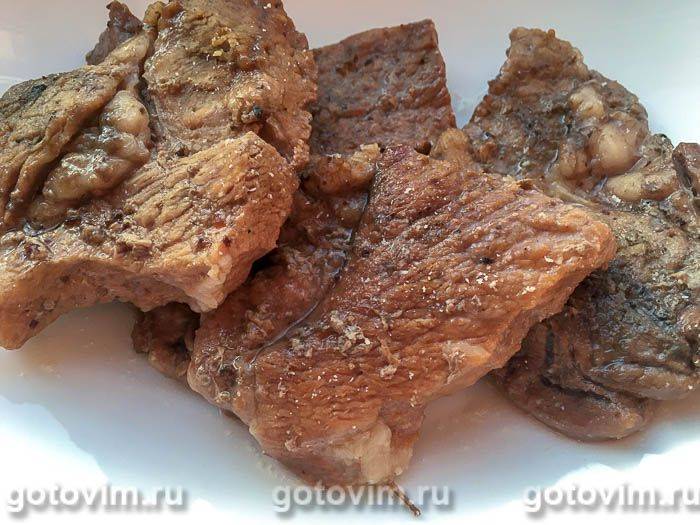 Свинина в брусничному соусі на сковороді, Крок 05