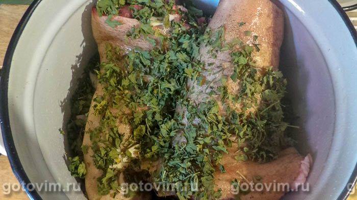 Свиняча рулька в пиві з яблуками, гірчицею та медом по-угорськи, Крок 03