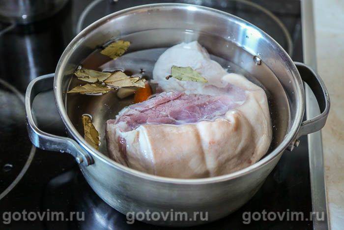 Варена свиняча грудинка (підчеревок) з часником і кропом , Крок 01
