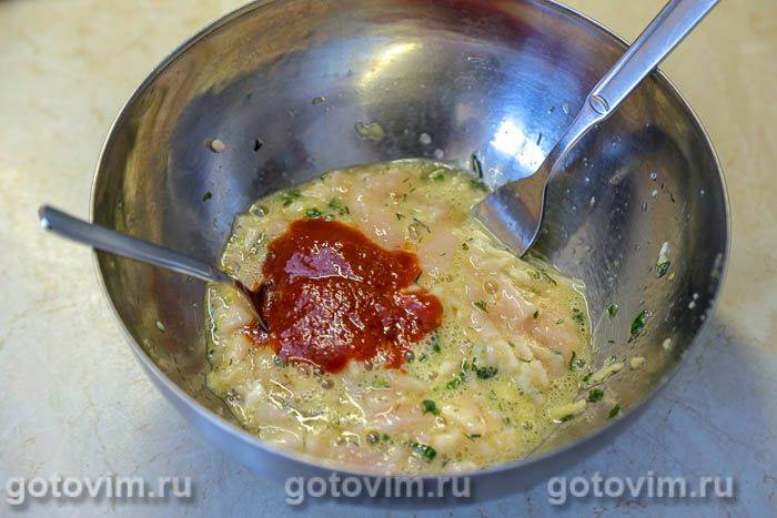 Котлети рубані з курячих грудок з томатною пастою, Крок 04