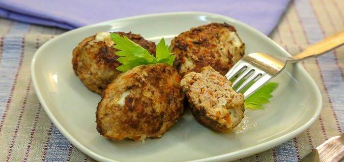 Котлети з сиром