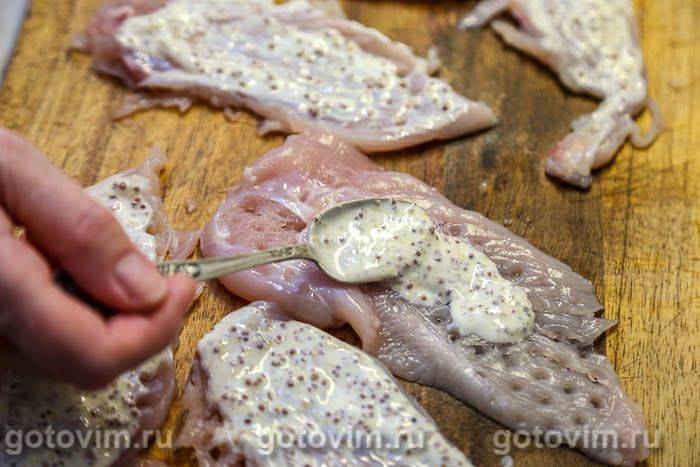 Курячі відбивні з гірчицею та сметаною на сковороді, Крок 04