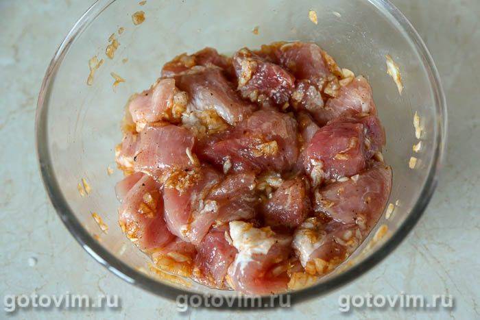 Фотографії рецепта М'ясо на шпажках у духовці, запечене в рукаві, 04 М'ясо на шпажках у духовці, запечене в рукаві, Крок 04