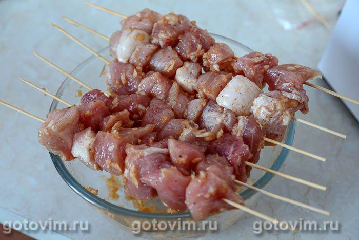 Фотографії рецепта М'ясо на шпажках у духовці, запечене в рукаві, 05 М'ясо на шпажках у духовці, запечене в рукаві, Крок 05