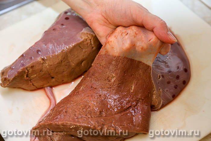Фотографії рецепта Печінковий торт із часниковим соусом, 01 Печінковий торт із часниковим соусом, Крок 01
