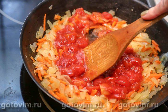 Фотографії рецепта Тушкований кролик з овочами в томатному соусі, 06 Тушкований кролик з овочами в томатному соусі, Крок 06