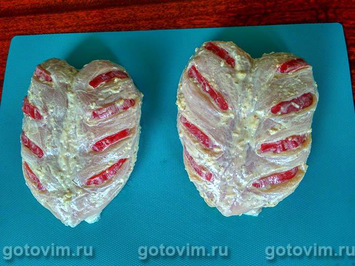 Запечена куряча грудка, шпигована солодким болгарським перцем, Крок 05