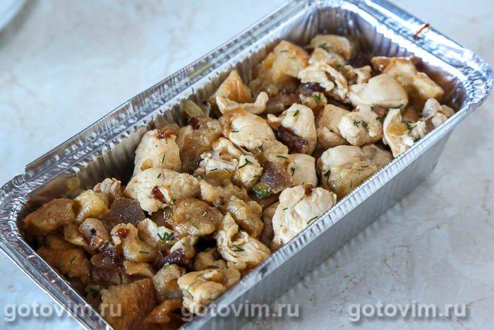 Запіканка з курячої грудки з беконом і хлібом, Крок 05