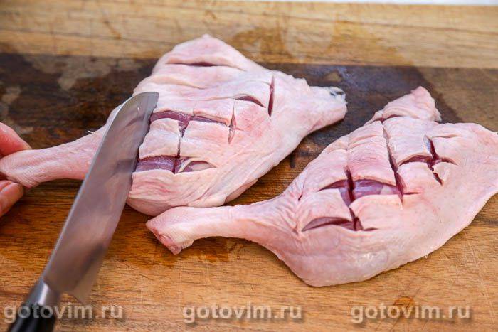 Качині ніжки в духовці, запечені під соусом барбекю, Крок 01
