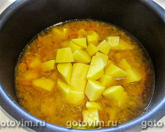 Картопля, тушкована з курячими сердечками в мультиварці, Крок 06