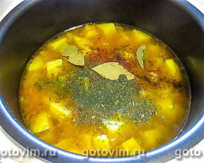 Картопля, тушкована з курячими сердечками в мультиварці, Крок 07