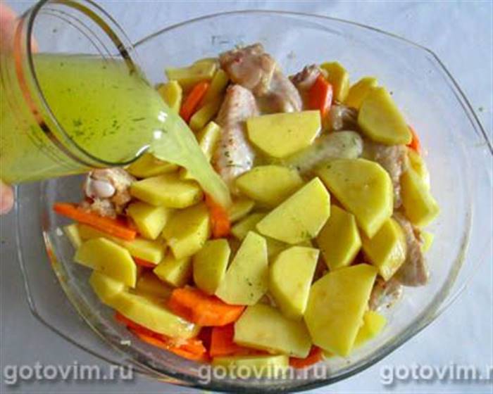 Фотографії рецепта Картопля з курячими крильцями в духовці, 06 Картопля з курячими крильцями в духовці, Крок 06