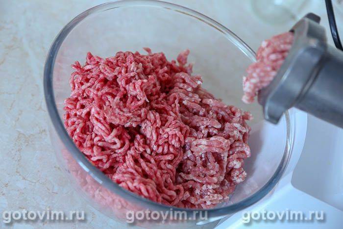 Котлети з начинкою із сирних паличок моцарели, Крок 01