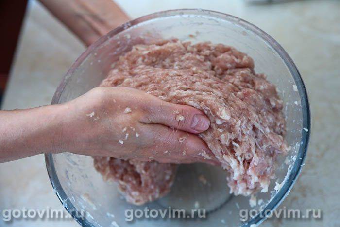 Фотографії рецепта Котлети зі свинини з куркою в духовці, 03 Котлети зі свинини з куркою в духовці, Крок 03
