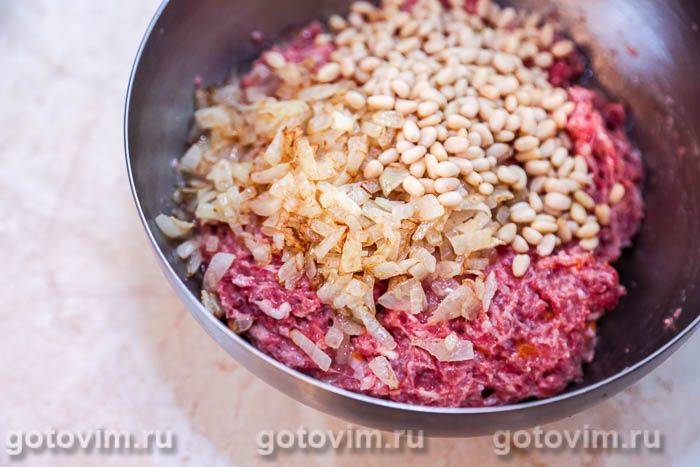 Фотографії рецепта М'ясний рулет з гарбузом і кедровими горішками, 02 М'ясний рулет із гарбузом і кедровими горішками, Крок 02