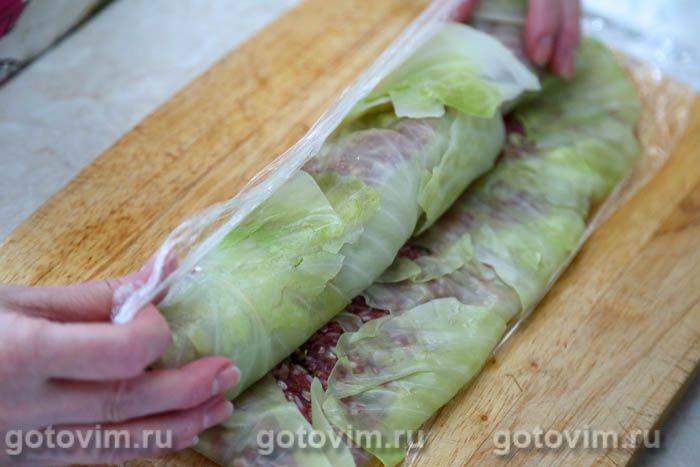 Фотографії рецепта Рулет із капусти з фаршем і рисом (у пакеті для запікання) , 07 Рулет із капусти з фаршем і рисом (у пакеті для запікання) , Крок 07