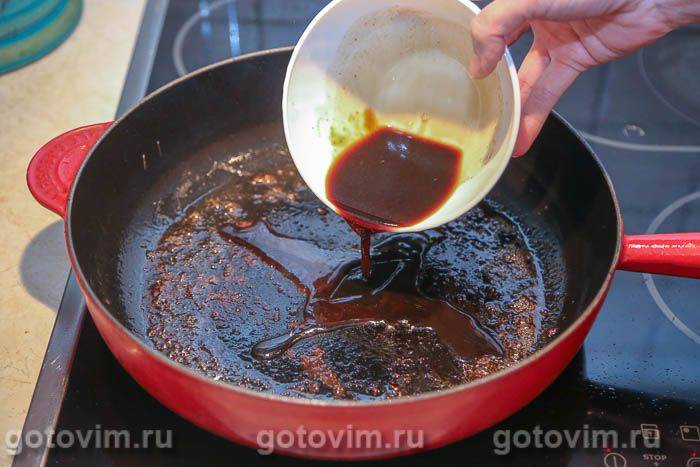 Фотографії рецепта Стейки зі свинини в бальзамічній глазурі , 05 Стейки зі свинини в бальзамічній глазурі , Крок 05