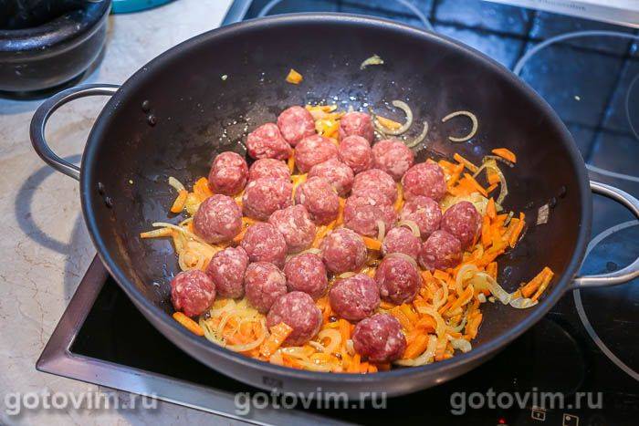 Фотографії рецепта Тушкована картопля з фрикадельками, 03 Тушкована картопля з фрикадельками, Крок 03