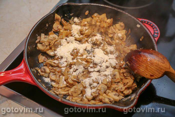 Фотографії рецепта Картопляна запіканка з куркою, грибним соусом і сиром, 07 Картопляна запіканка з куркою, грибним соусом і сиром, Крок 07